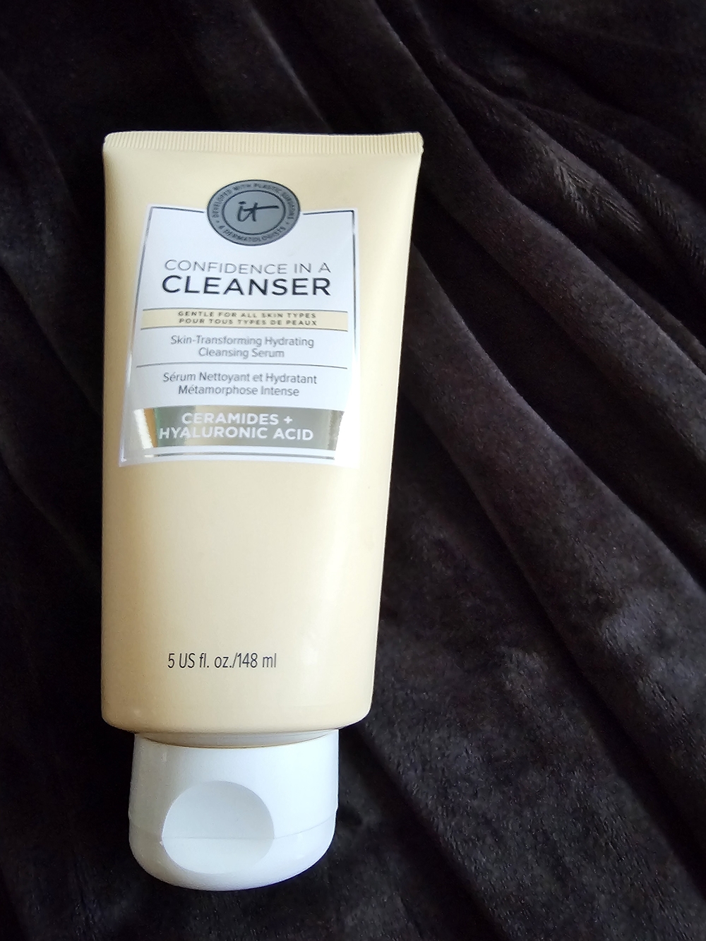 it cosmetics Cream Cleansing Serum Tube - Cream and White